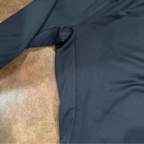 Under Armour Coldgear Fitted Black Long Sleeve Top - Picture 3 of 7